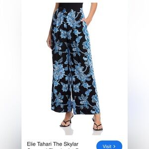 New Elie Tahari Blue Floral Wide-Leg Pants size 6 Red tag removable!
